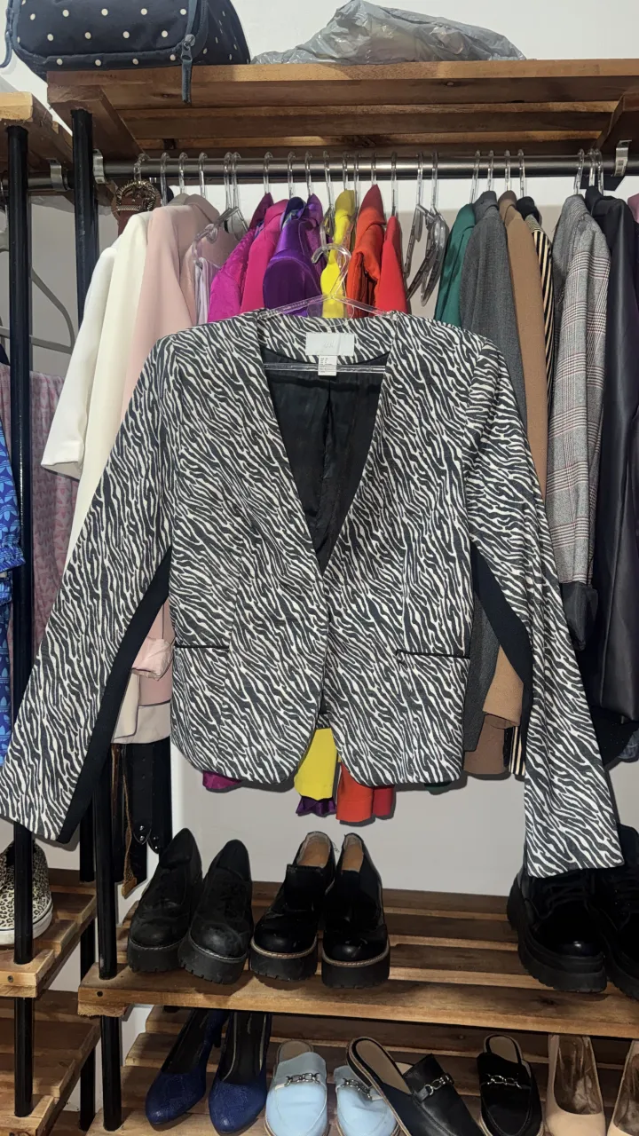 Blazer H&M - imagen 1