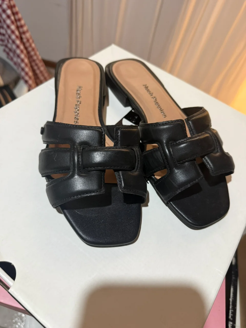 Hush Puppies · Talle AR 38