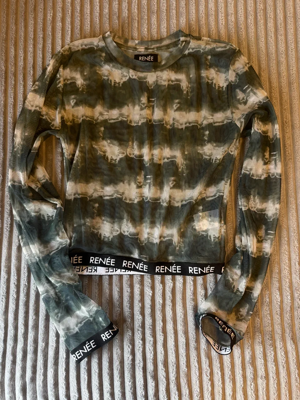 Remera Renée · Talle 1