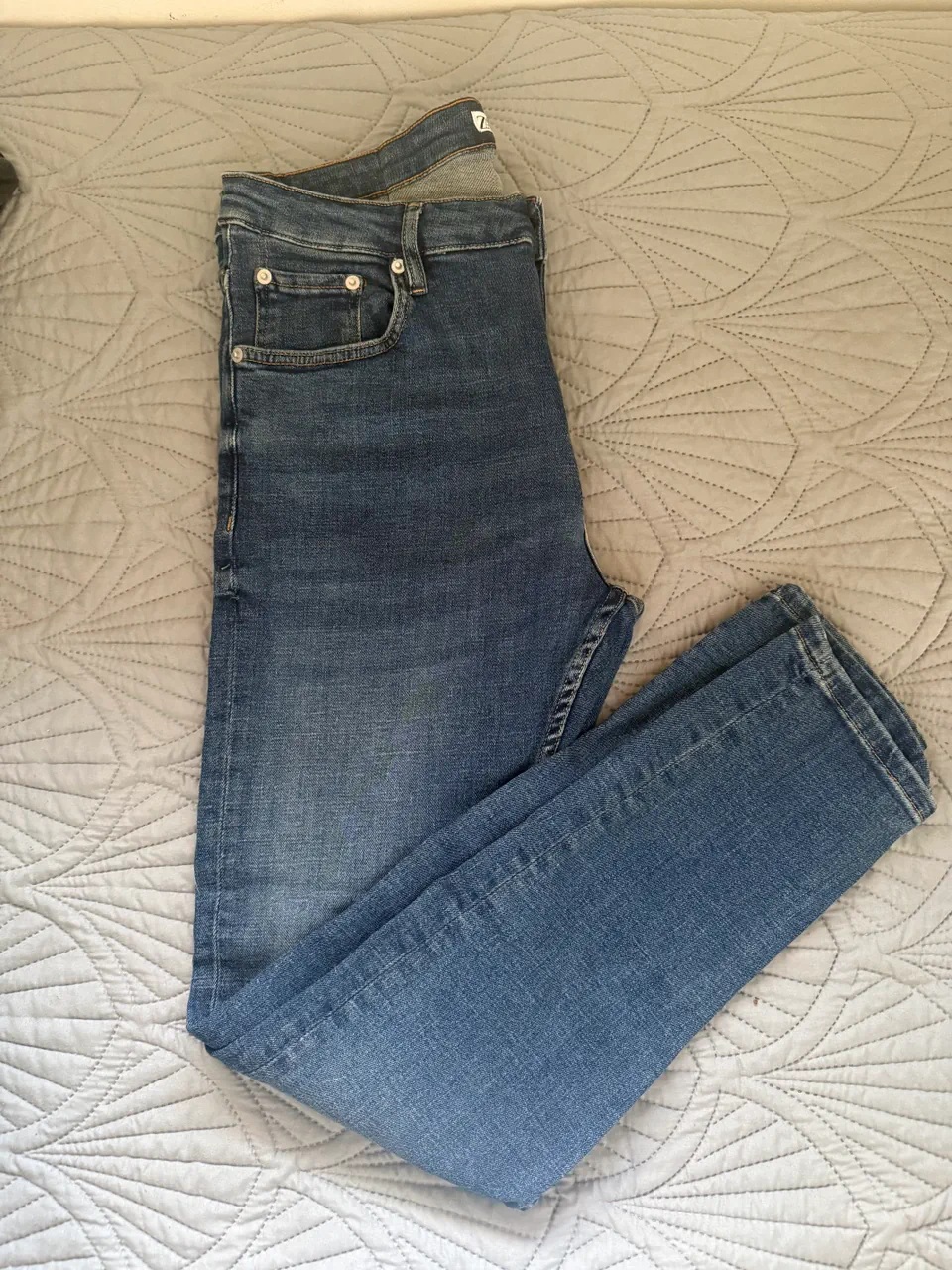 Zara · Talle EU 46