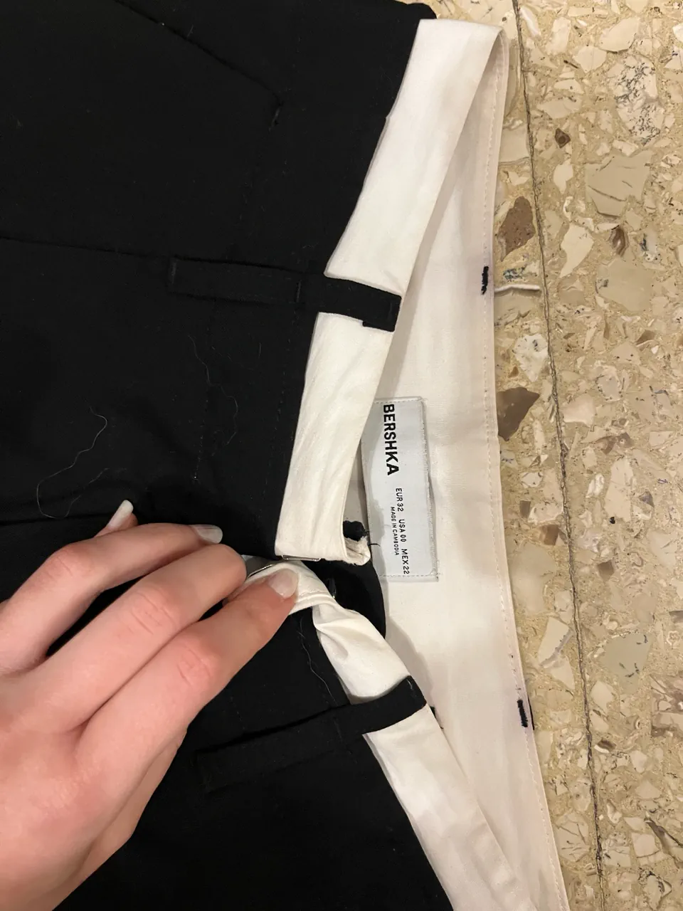 Pantalón Bershka · Talle US 32