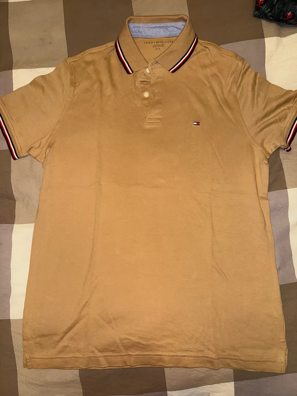 Remera Tommy Hilfiger · Talle S