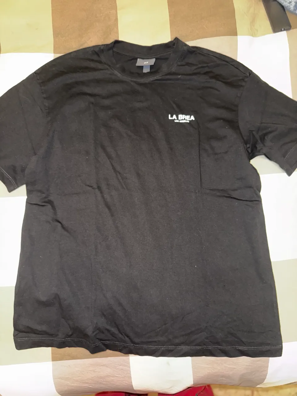 Remera H&M · Talle M