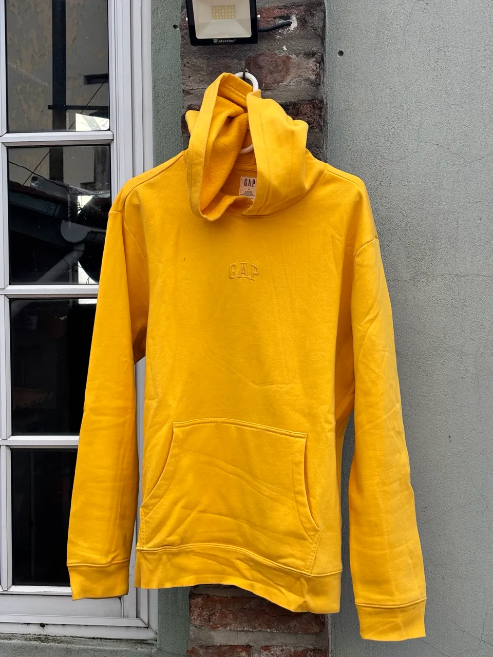 Buzo GAP · Talle M