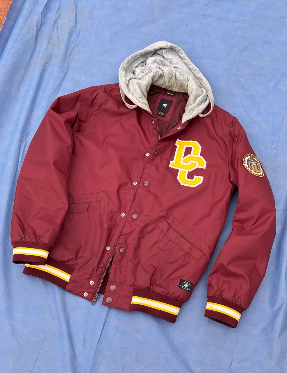 Campera DC - imagen 1