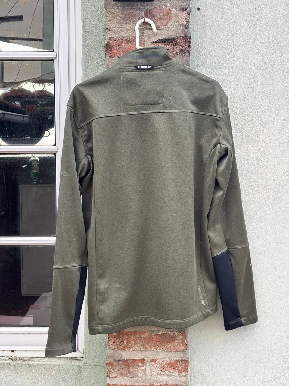 Campera Mountain gear - imagen 3
