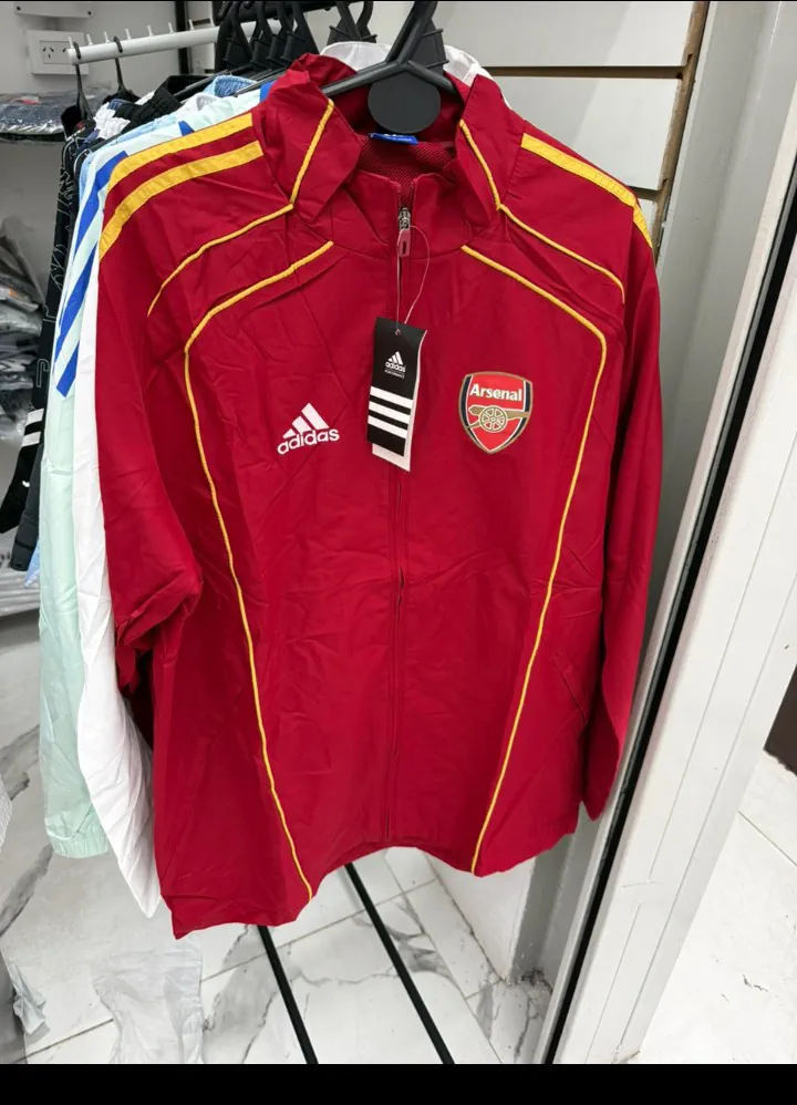 Campera adidas - imagen 1
