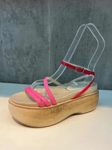 Sarkany · Talle AR 35