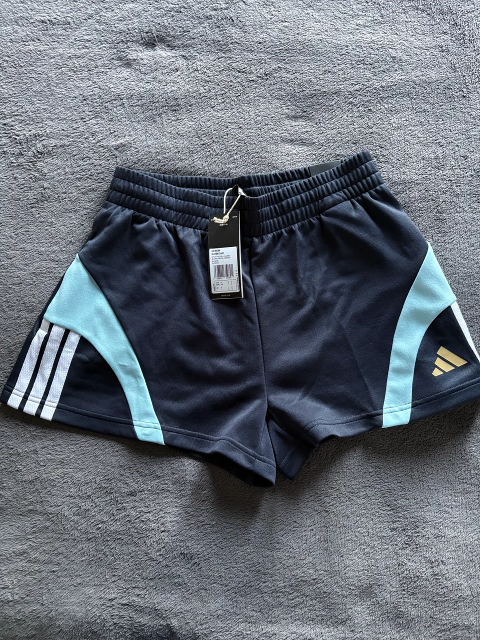 Short adidas - imagen 1