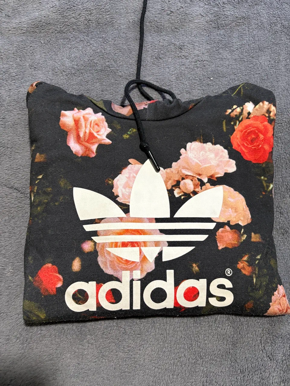 Buzo adidas - imagen 1