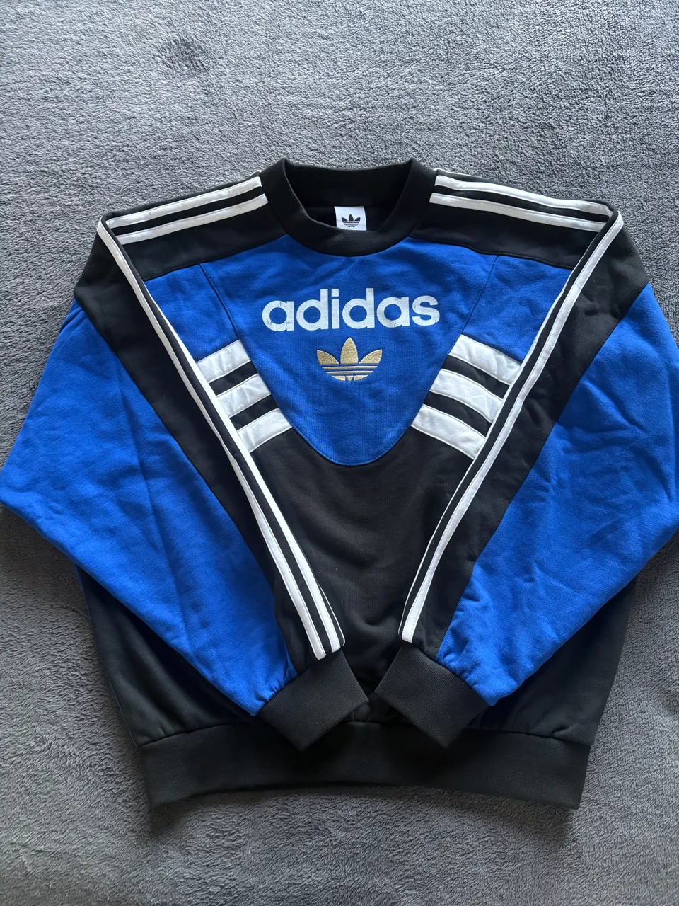Buzo adidas - imagen 1