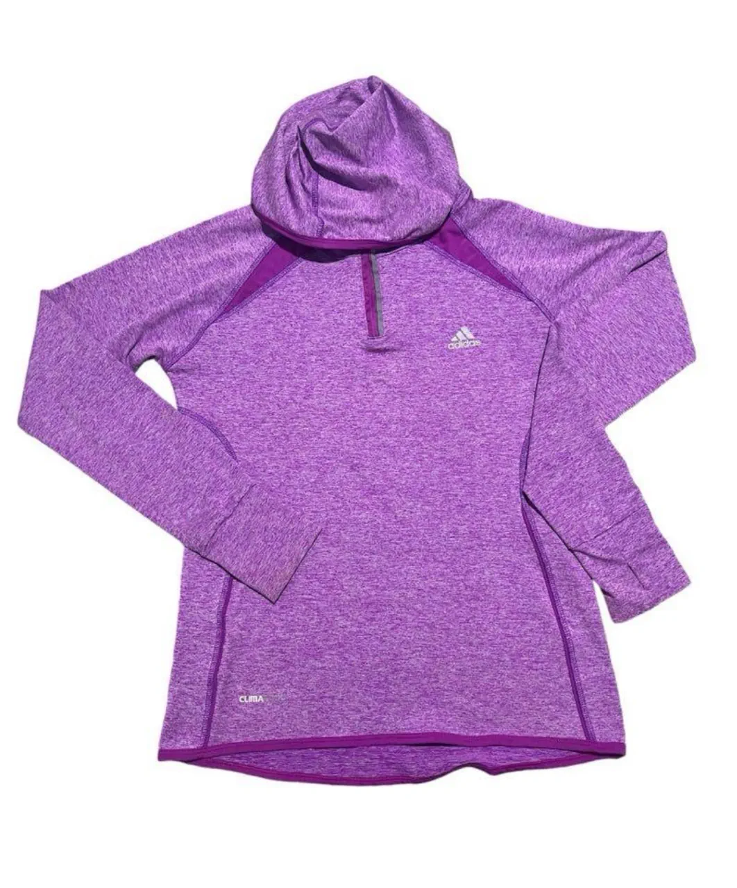 adidas · Talle M