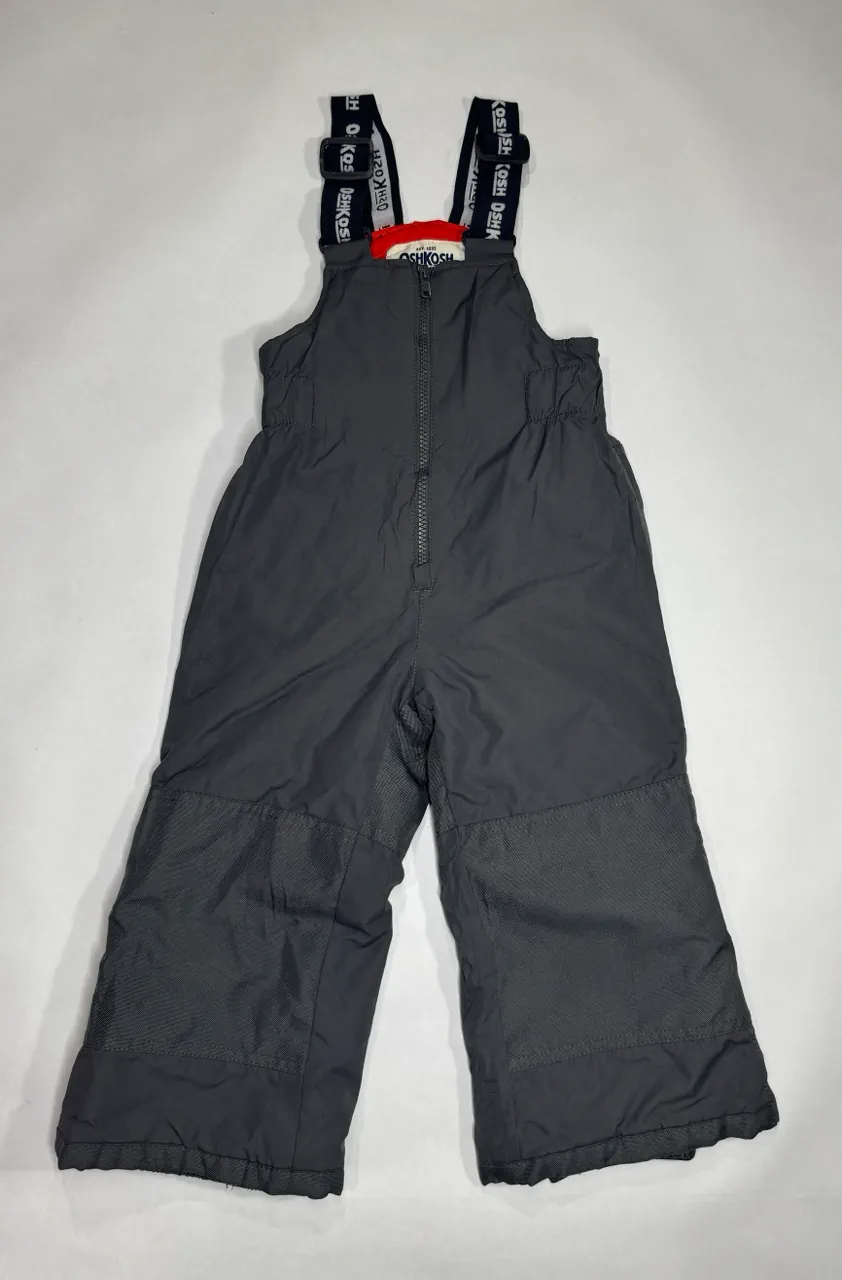 Ropa deportiva Oshkosh · Talle 4 años / 104 cm