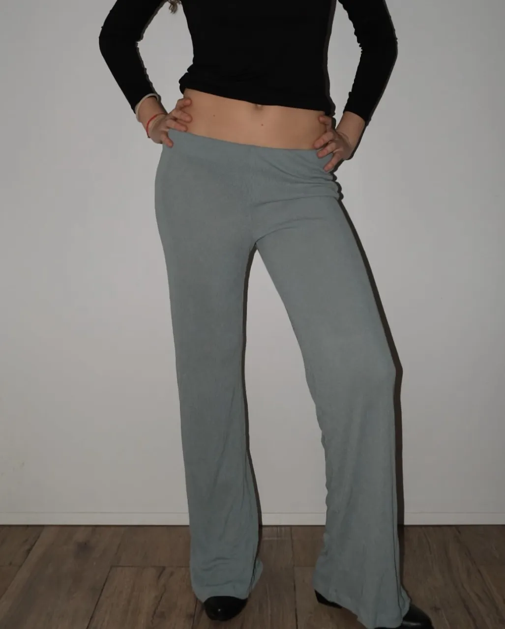 Pantalón Zara · Talle L