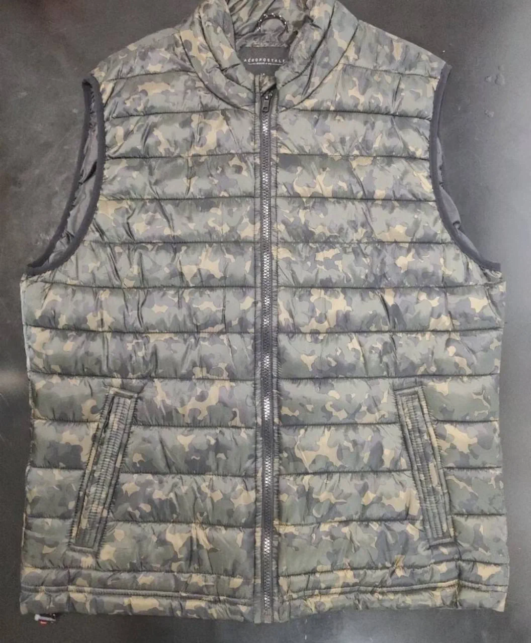 Chaleco Aéropostale · Talle L