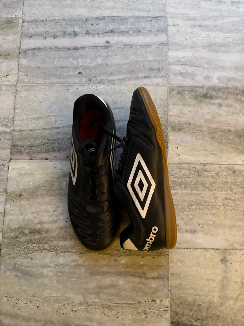 Umbro · Talle AR 39