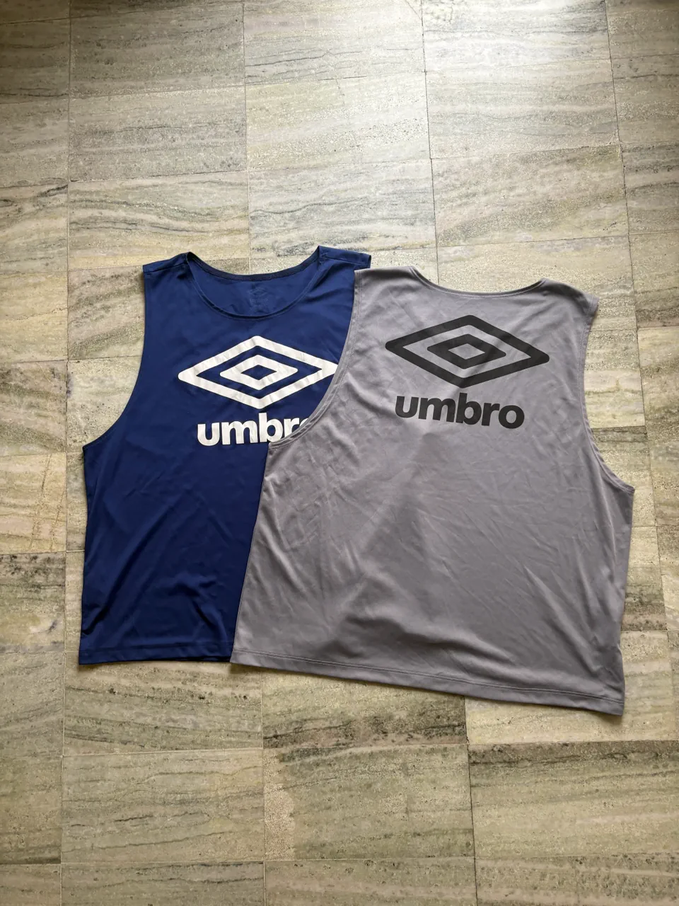 Musculosa Umbro · Talle único