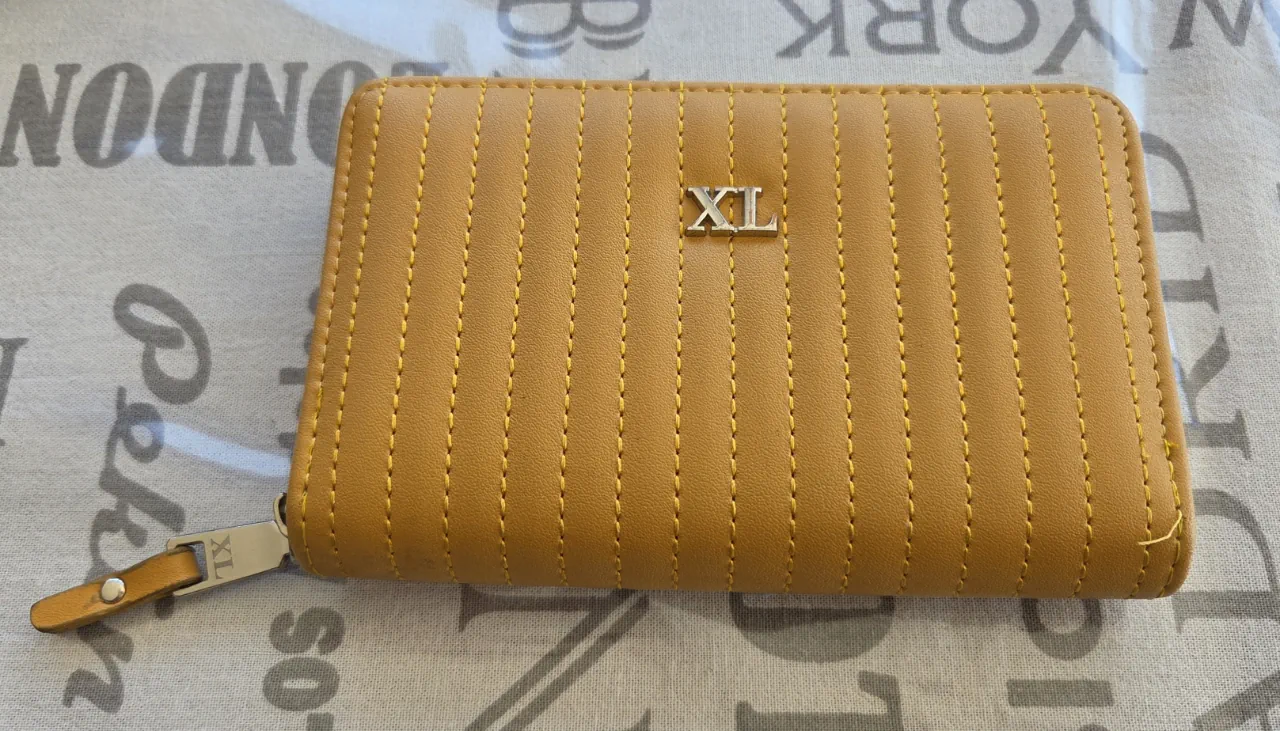 Billetera XL - imagen 1