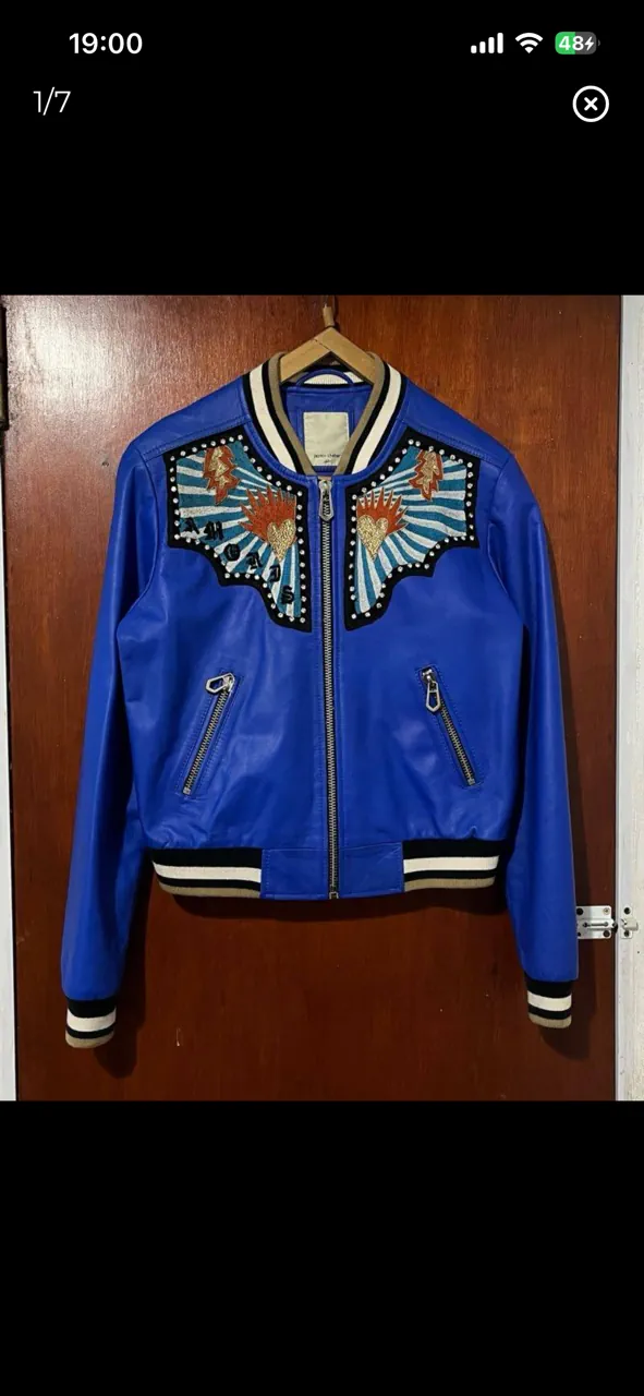 Campera Jazmín Chebar · Talle M