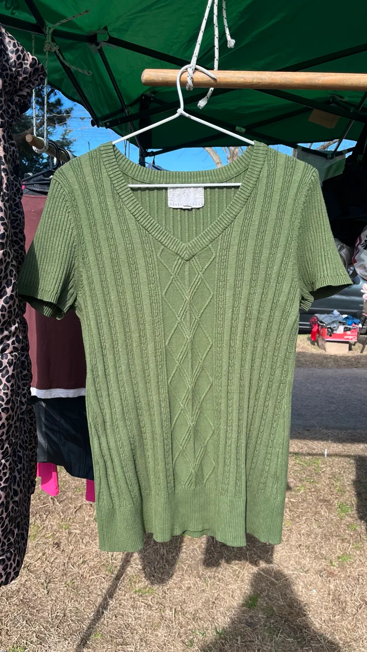 Remera A: · Talle L