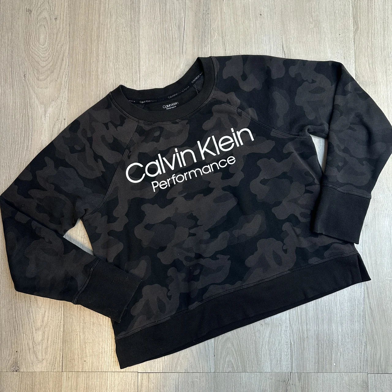 Calvin Klein · Talle S