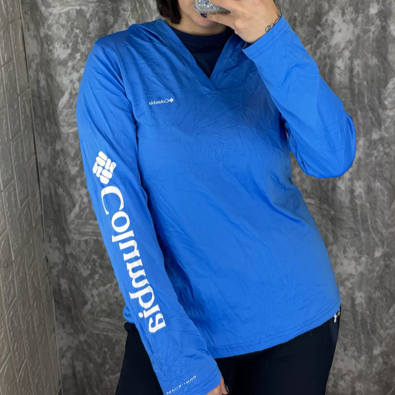 Remera Columbia · Talle L