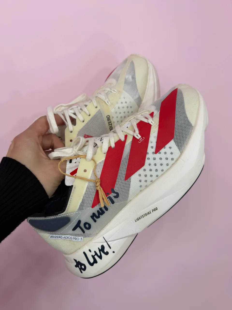 adidas · Talle AR 38