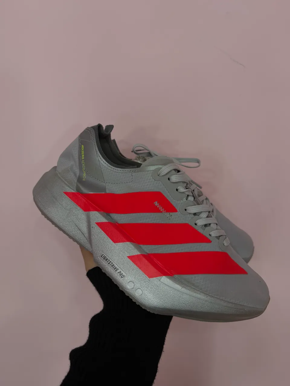 adidas · Talle AR 37