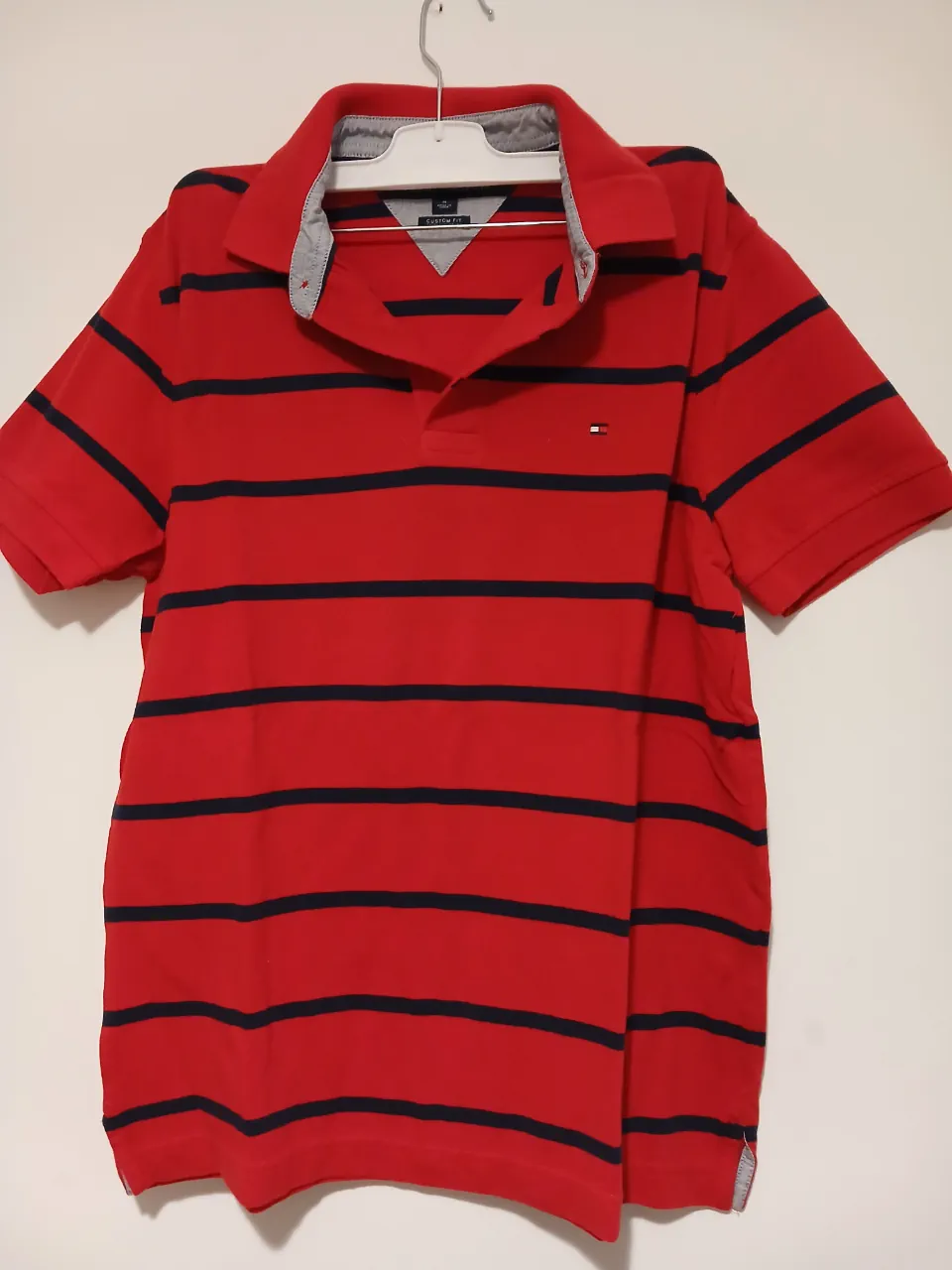 Remera Tommy Hilfiger · Talle M