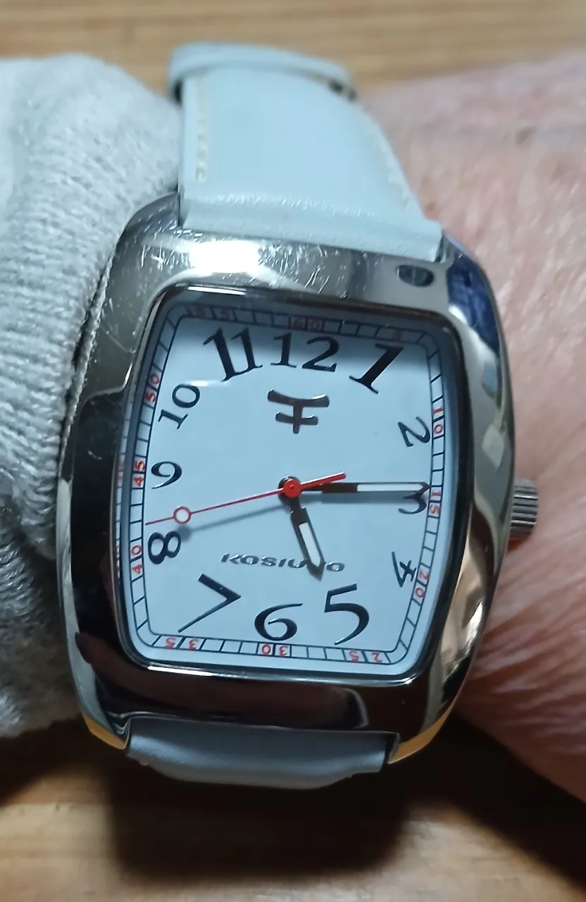 Reloj Kosiuko - imagen 1