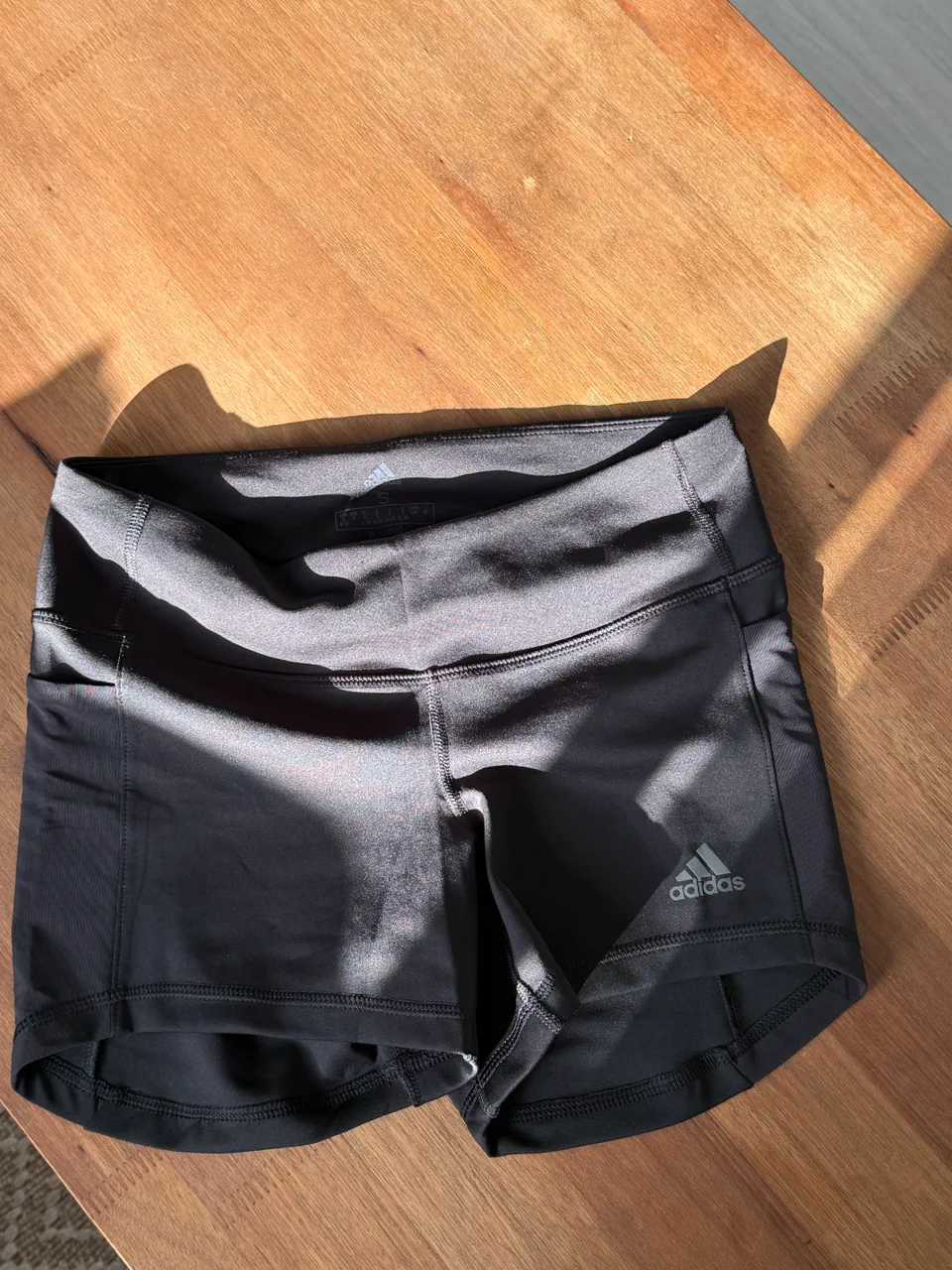 Short adidas - imagen 1