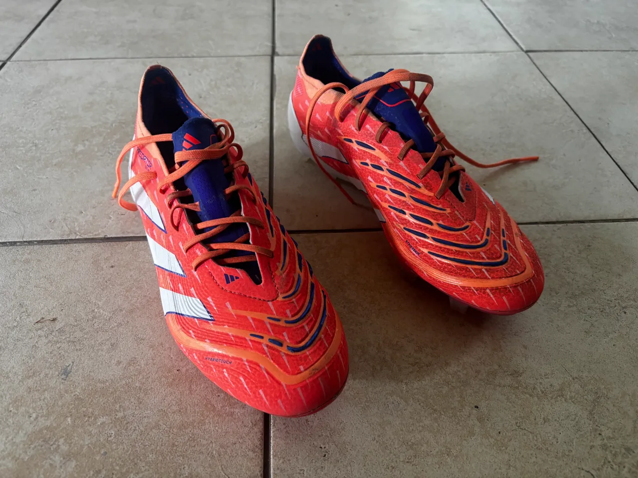 Botines adidas - imagen 1