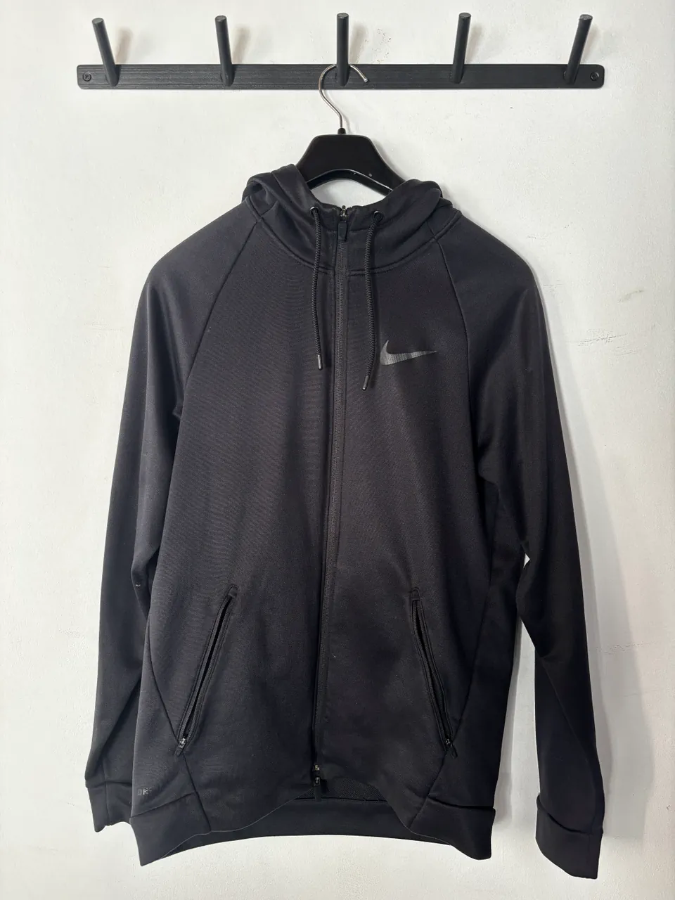 Nike · Talle M