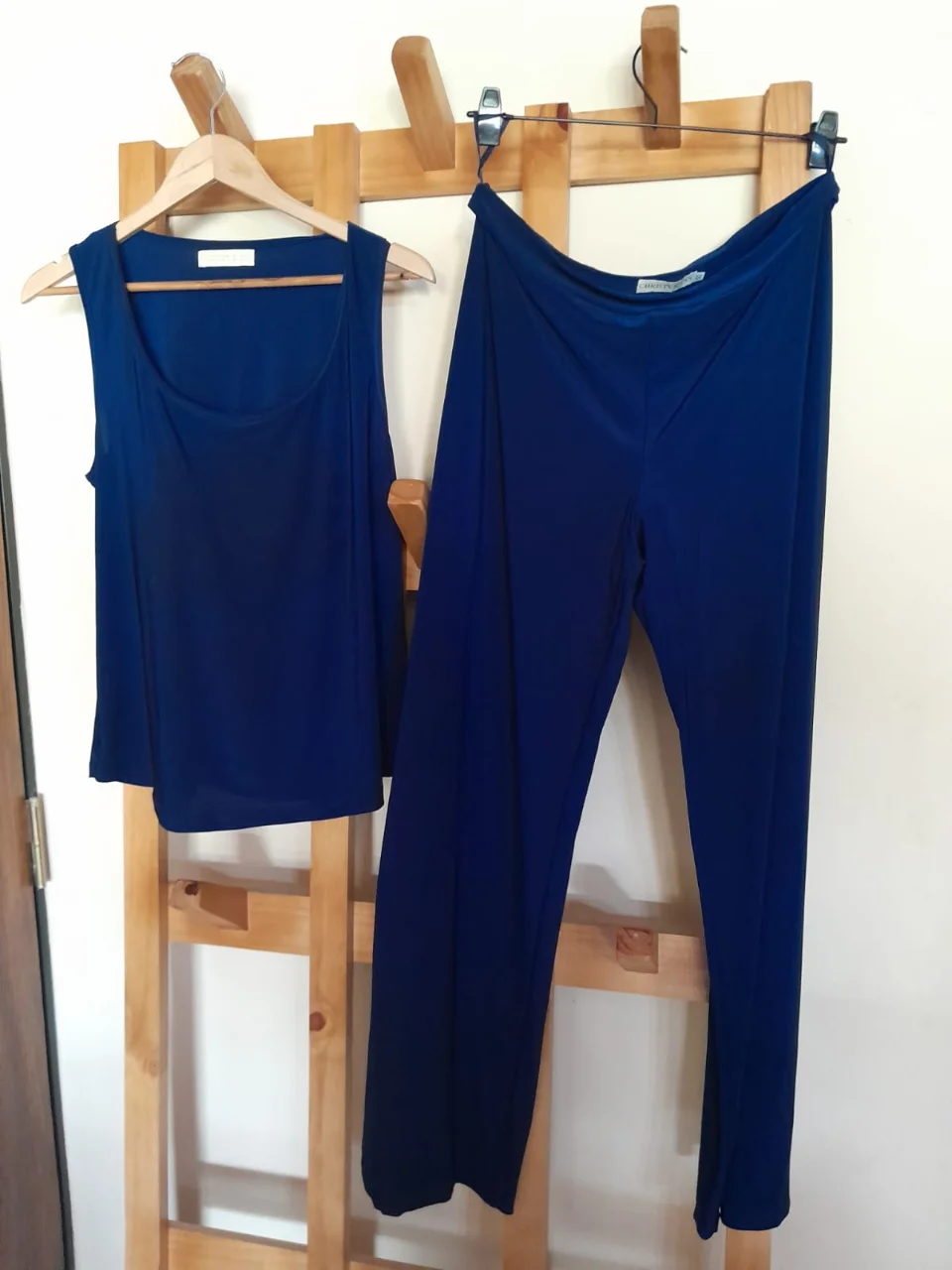 Traje cristy & co · Talle XL