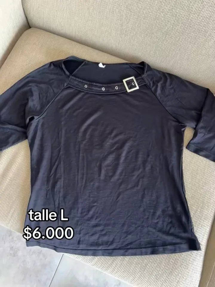 Remera Showroom - imagen 1