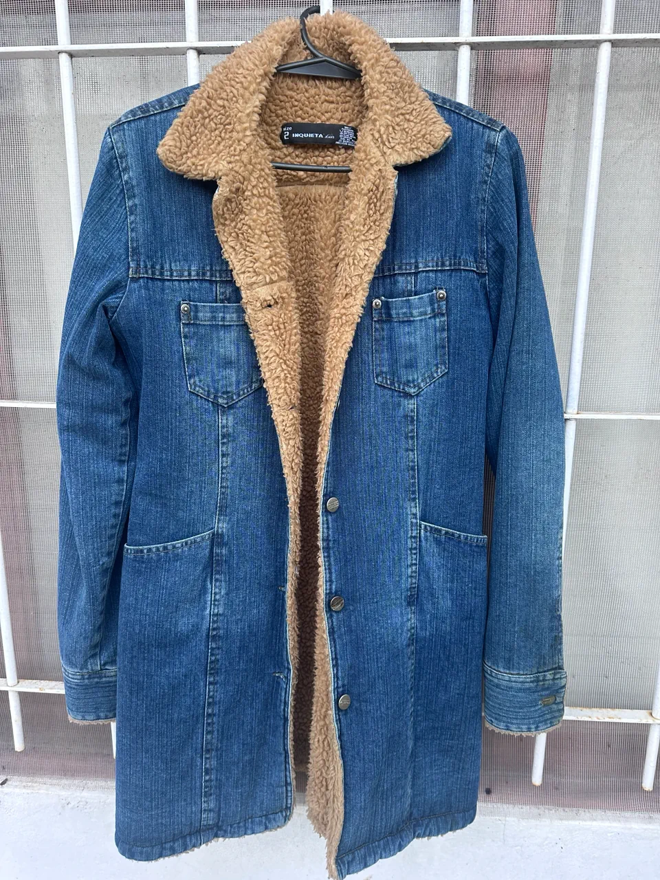 Campera Inquieta · Talle XS