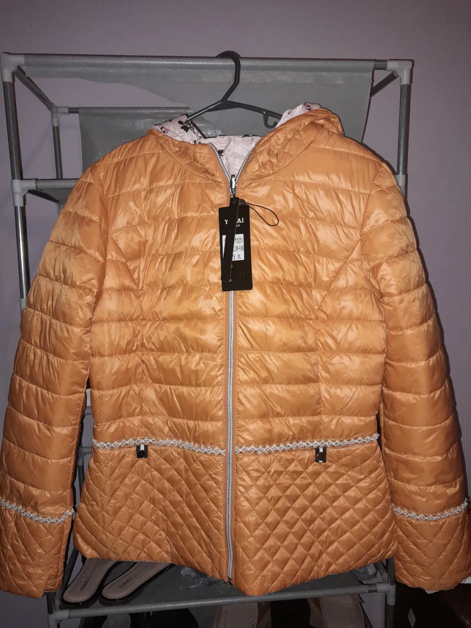 Campera Made in china · Talle M