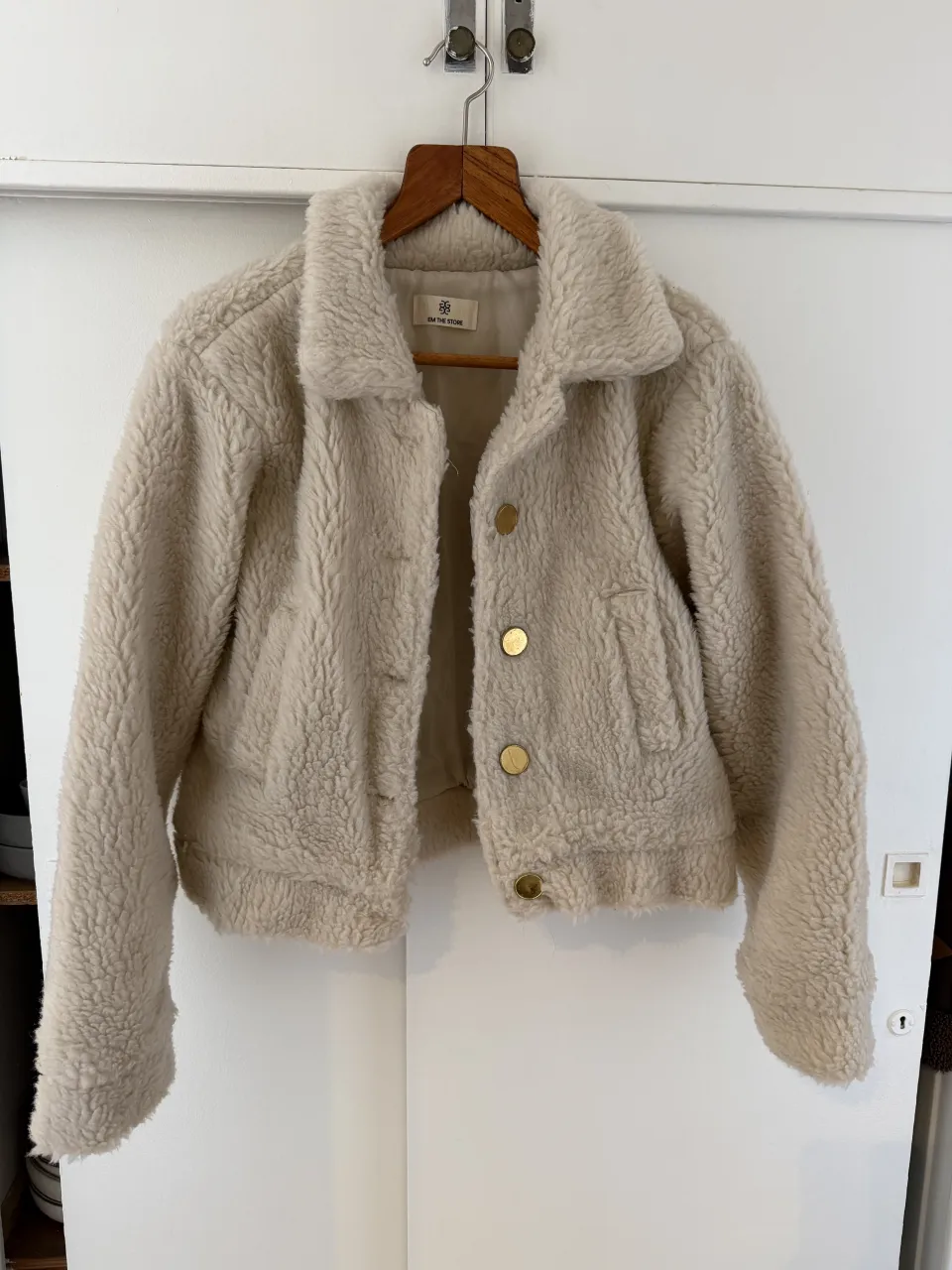 Campera Em the store - imagen 1