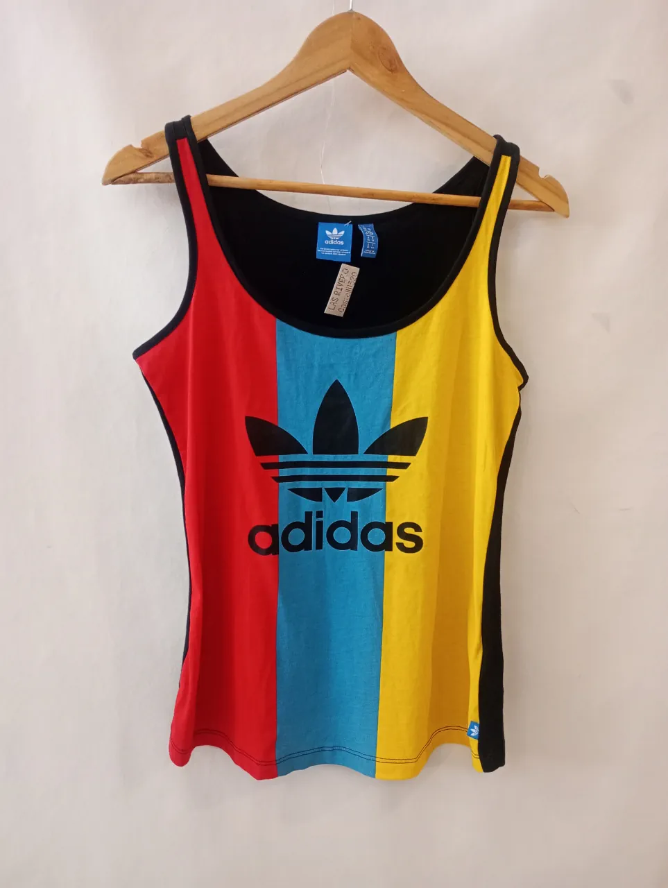 adidas · Talle S