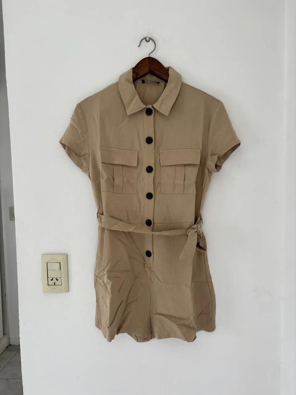 Mono Bershka · Talle M