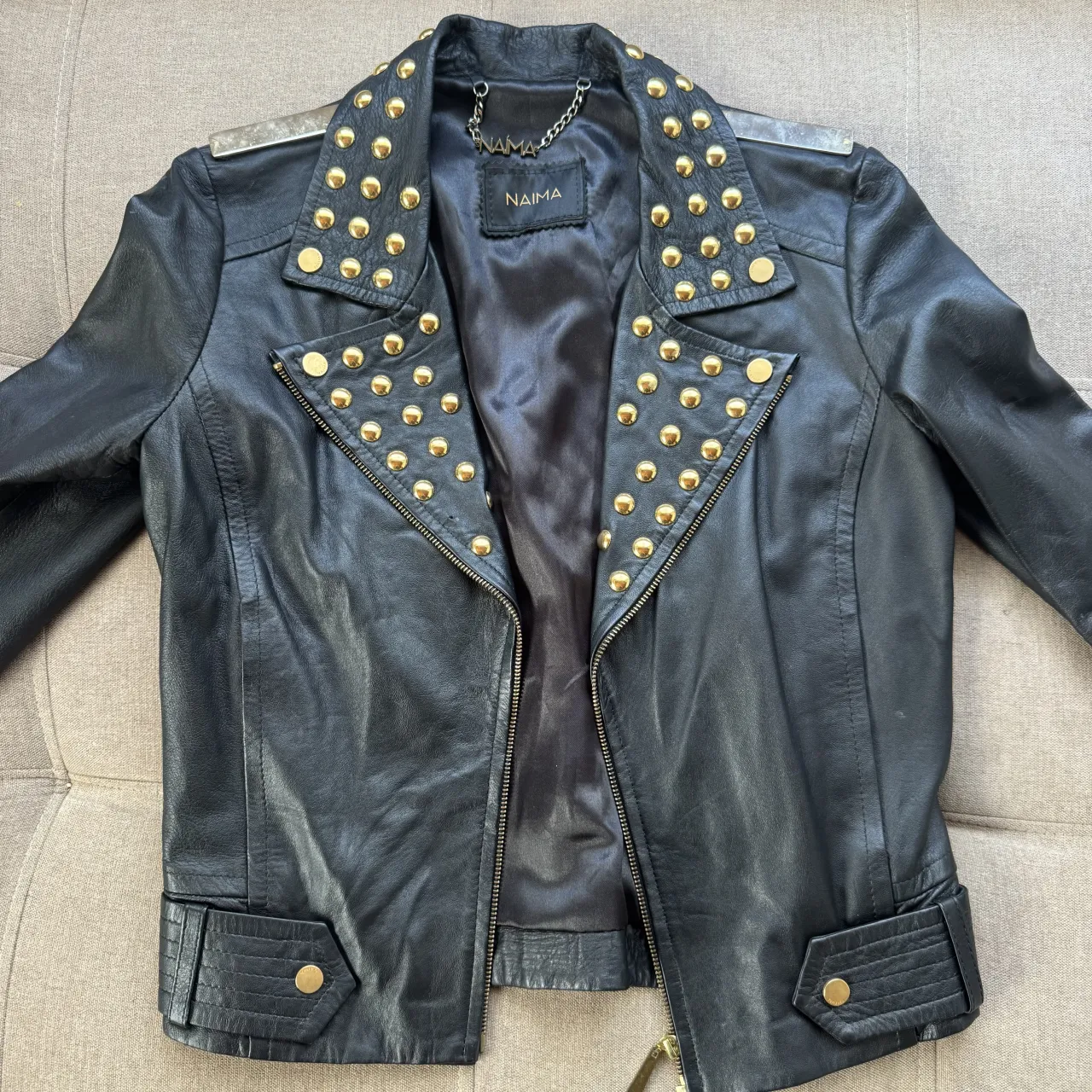 Campera Naima · Talle M