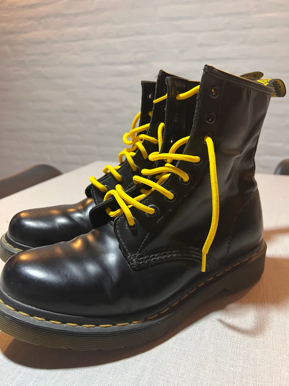 Borcegos Dr. Martens · Talle AR 39