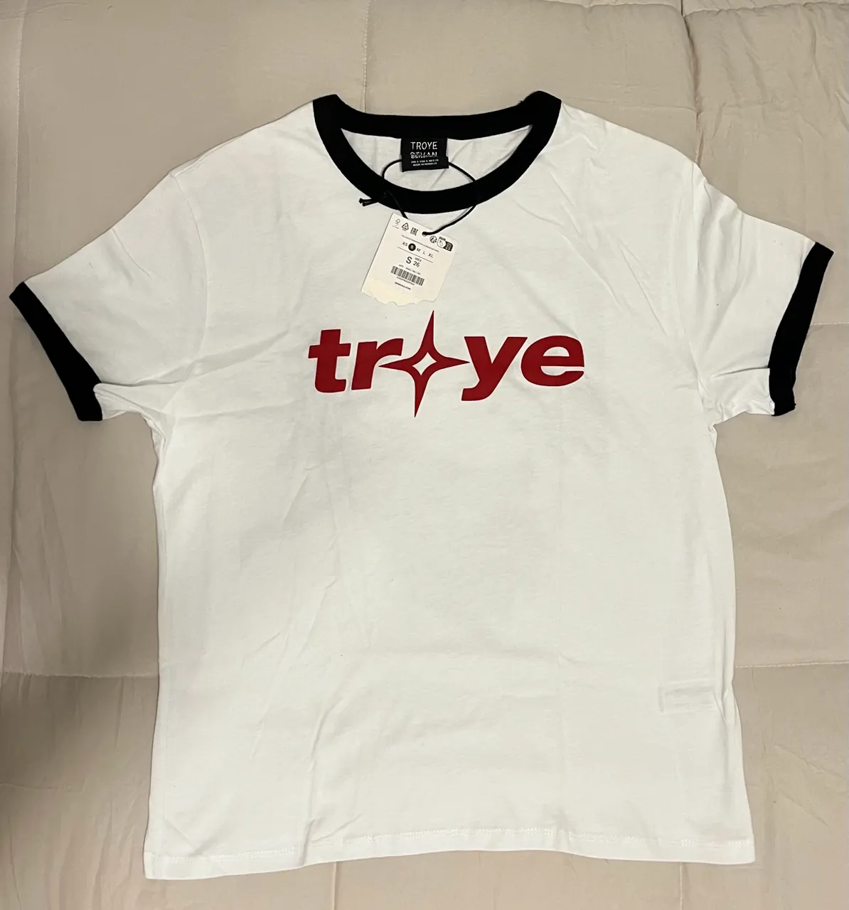 Remera Bershka - imagen 1