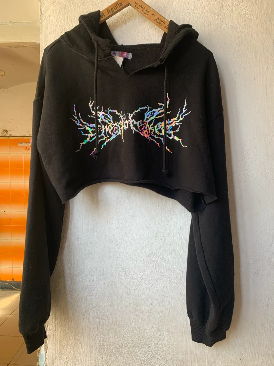 Buzo Urban Outfitters - imagen 1