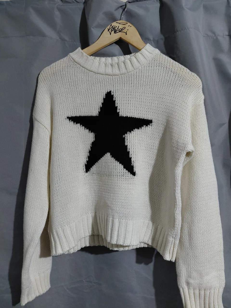 Sweater Showroom - imagen 1