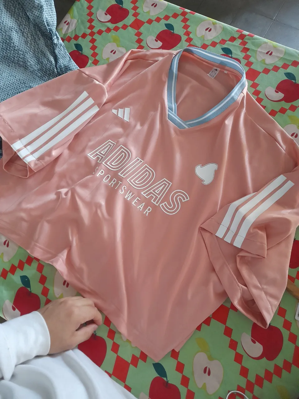 Remera adidas - imagen 1