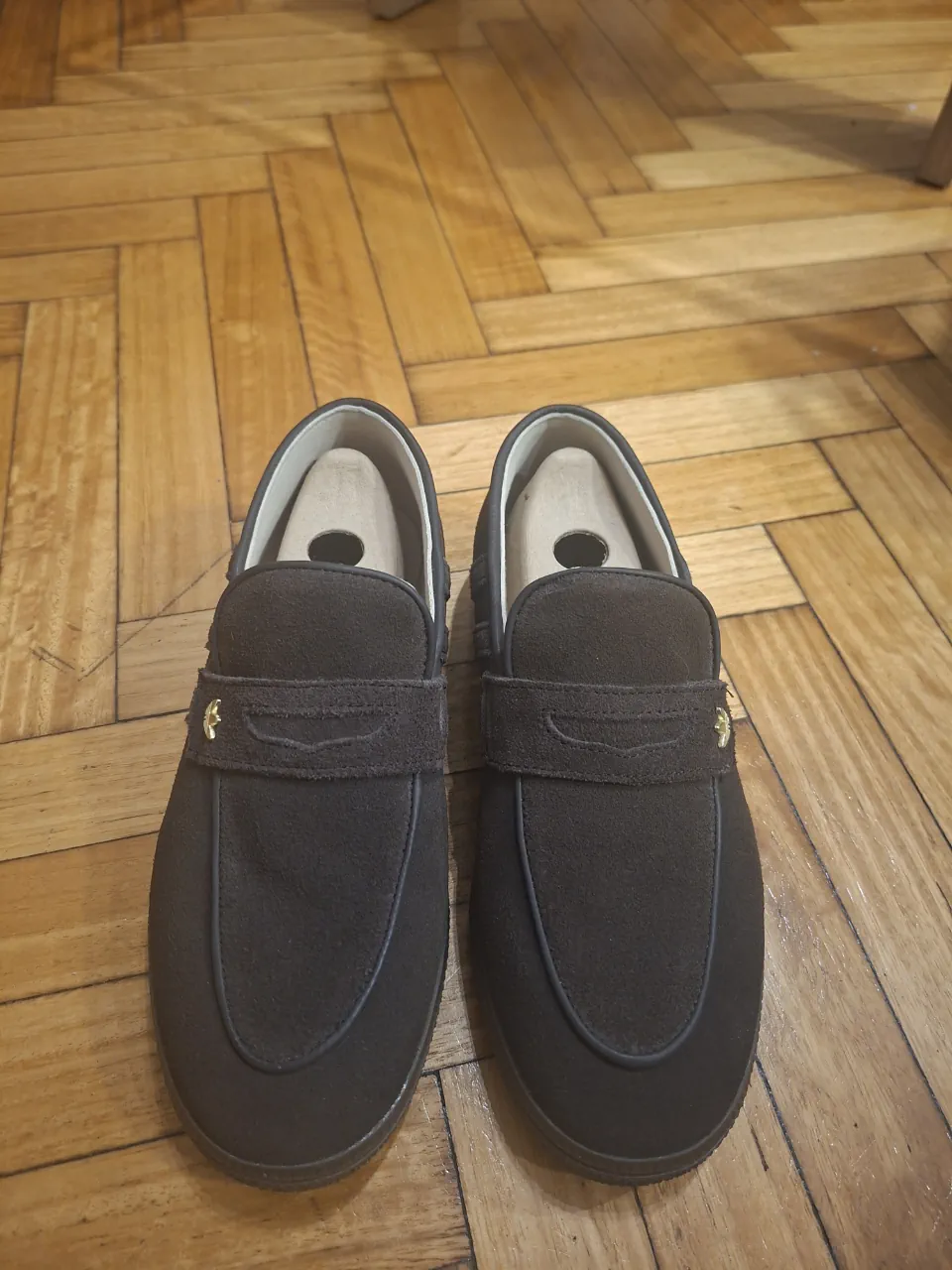 adidas · Talle AR 38