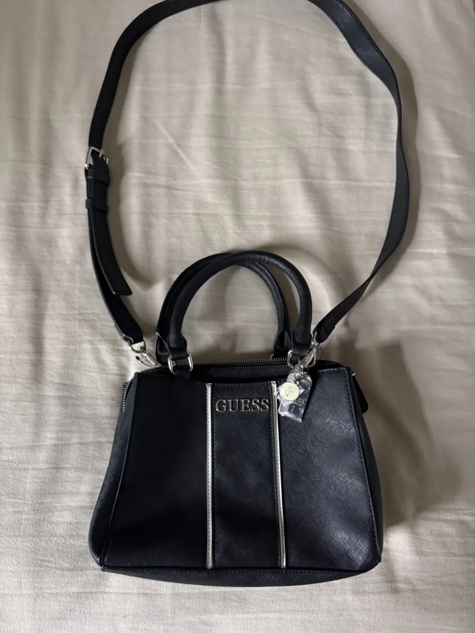Cartera GUESS - imagen 1