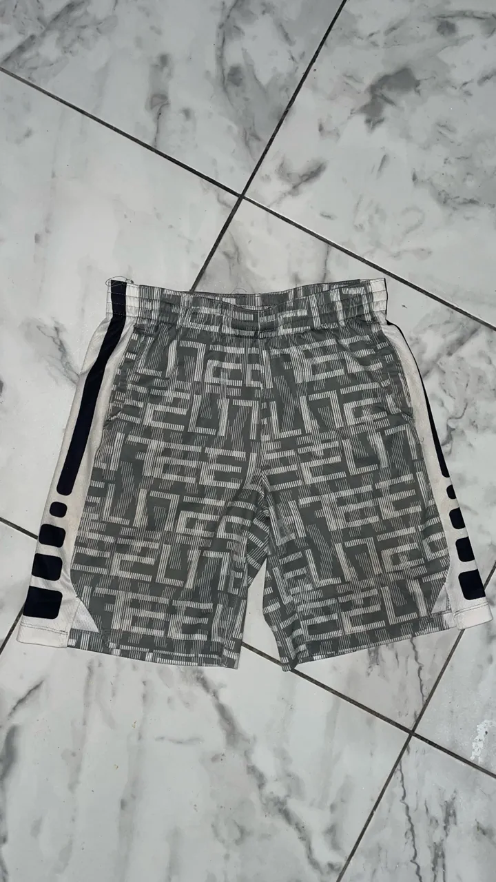 Short Nike - imagen 1