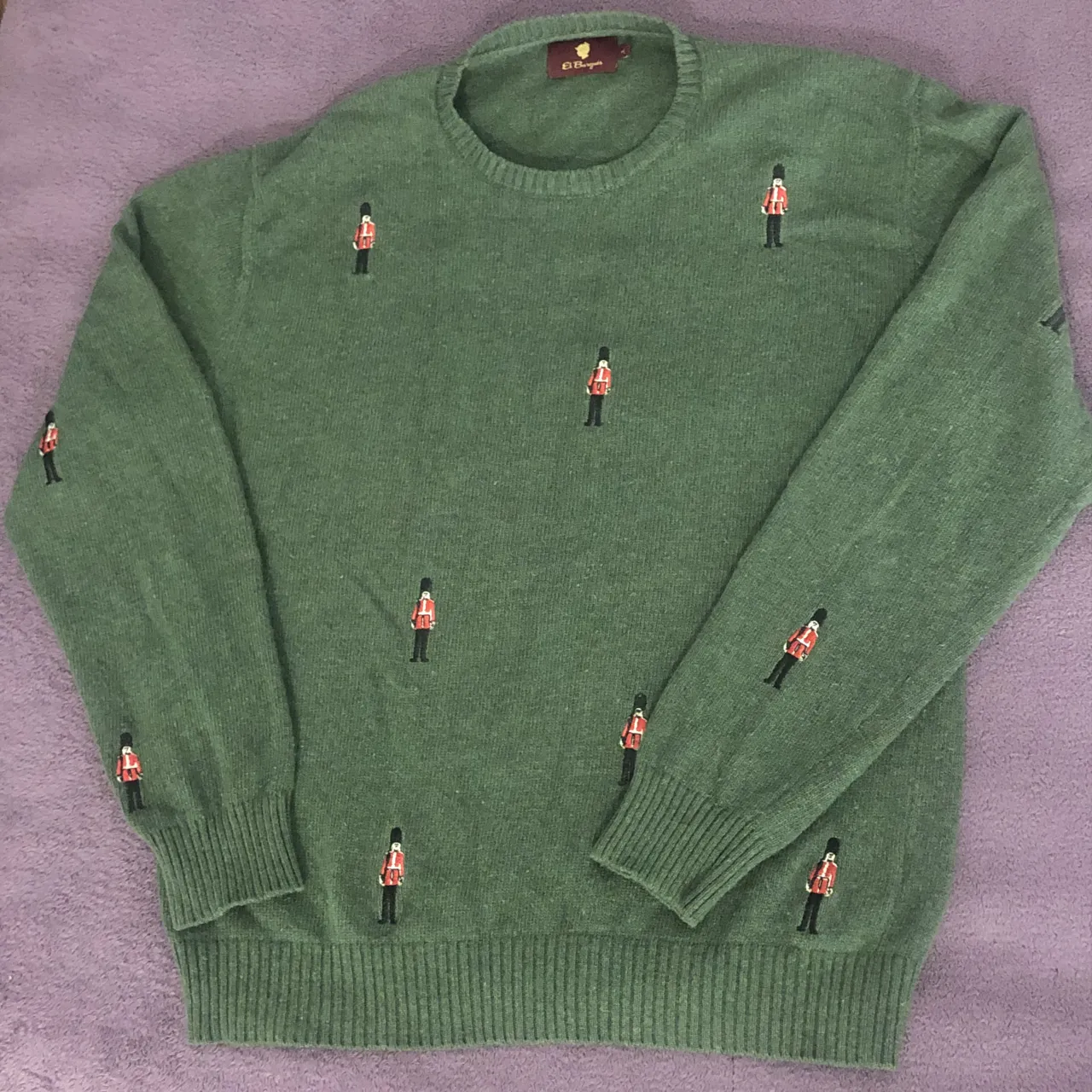 Sweater El Burgués · Talle L